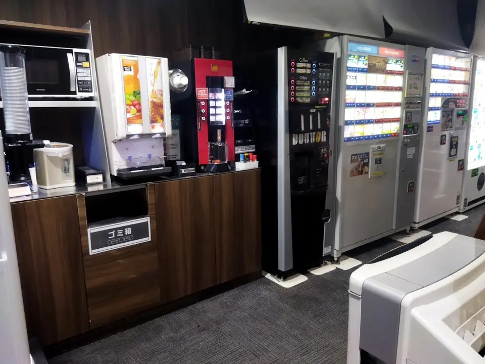 Media cafe popai